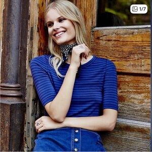 Free people  leader of the pack elbow length women’s strip tee